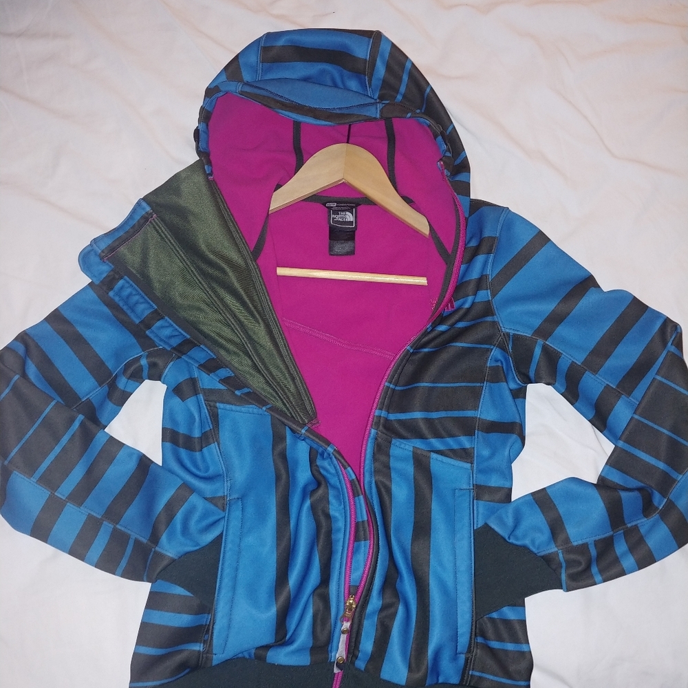 The north face hooded women's jacket